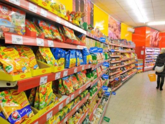 Magazinele PIC, scoase la vânzare